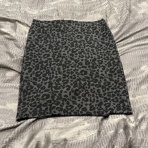 Loft animal print fitted skirt